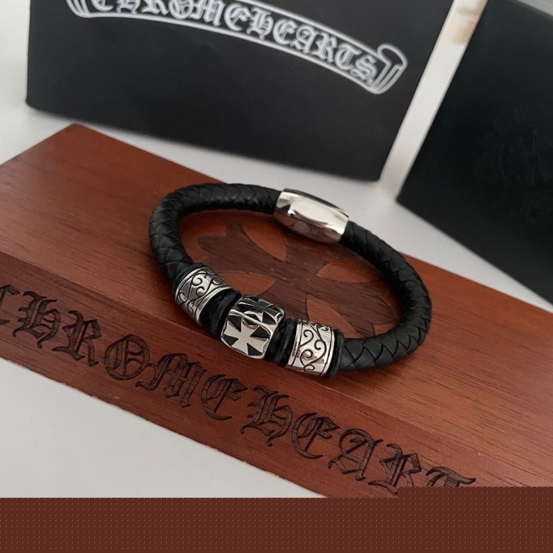 Ch**me He**ts bracelets